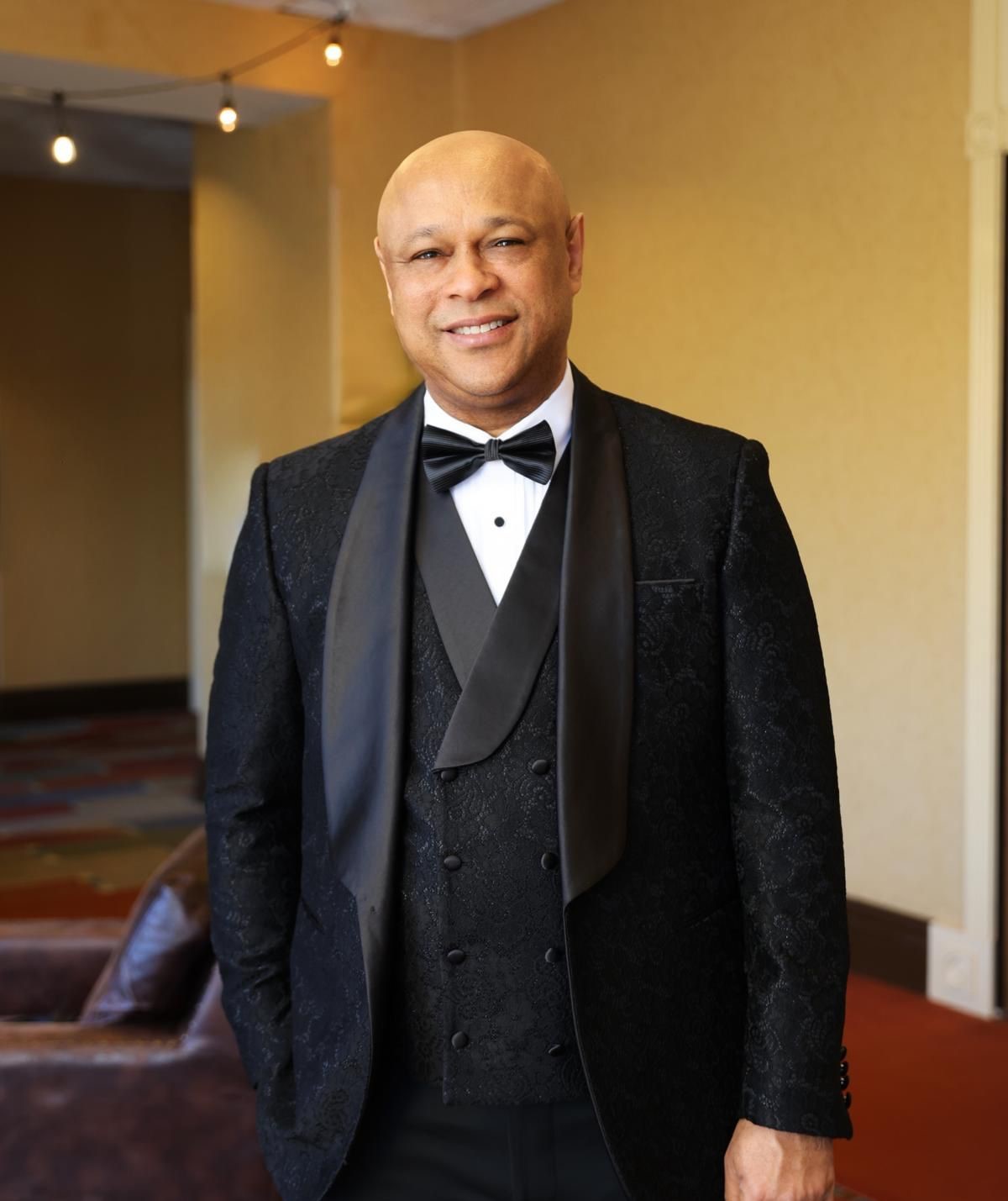 Pastor Mike Wiggle